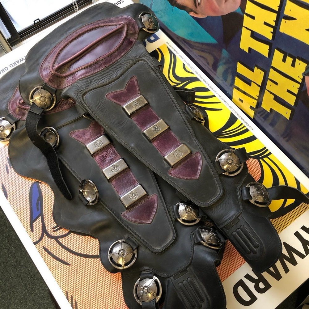 BN NEW ROCK Biker Knee/shin guards!💎💎